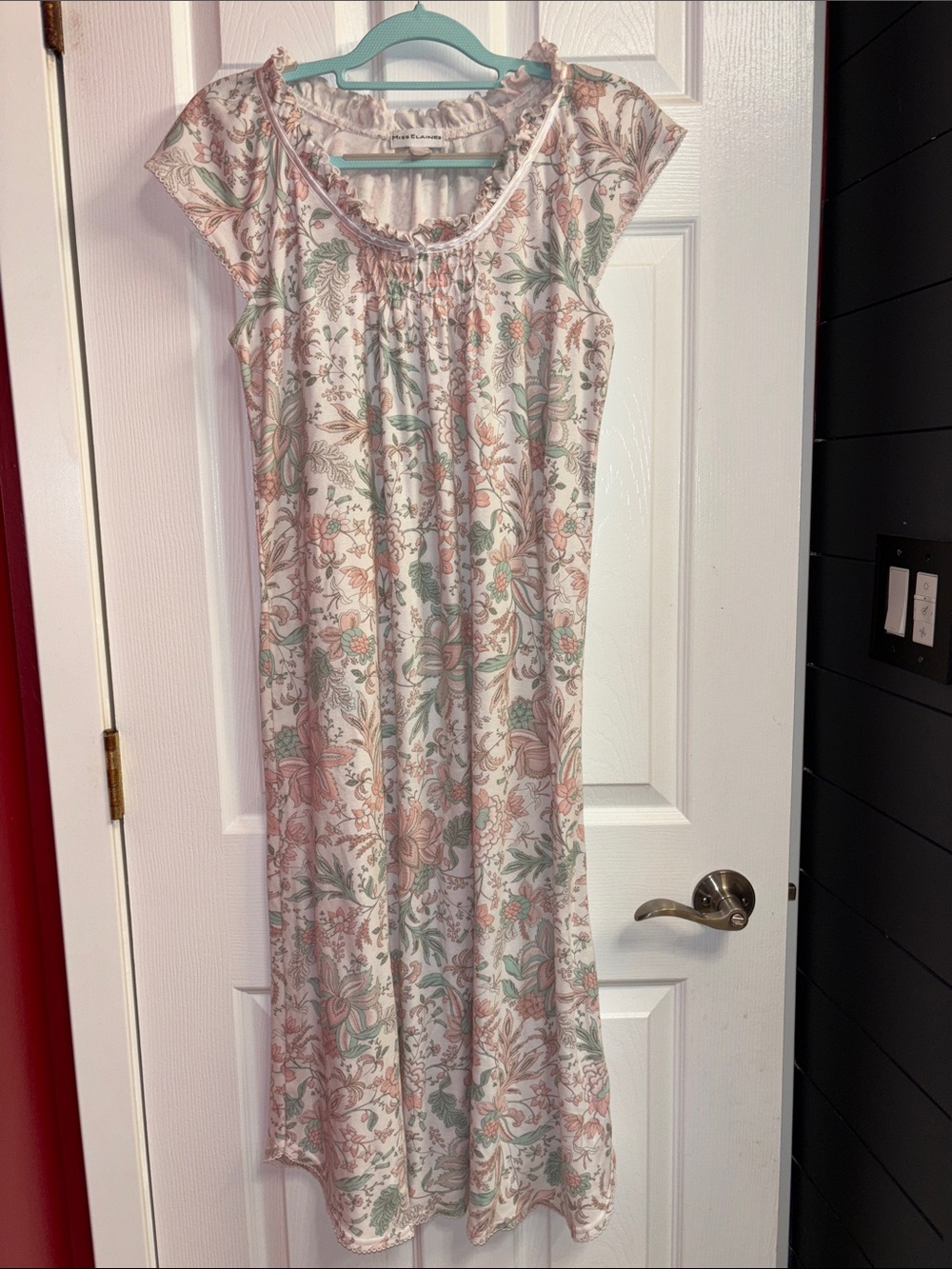 Miss Elaine Floral Cap-Sleeve Nightgown in Peach and Mint